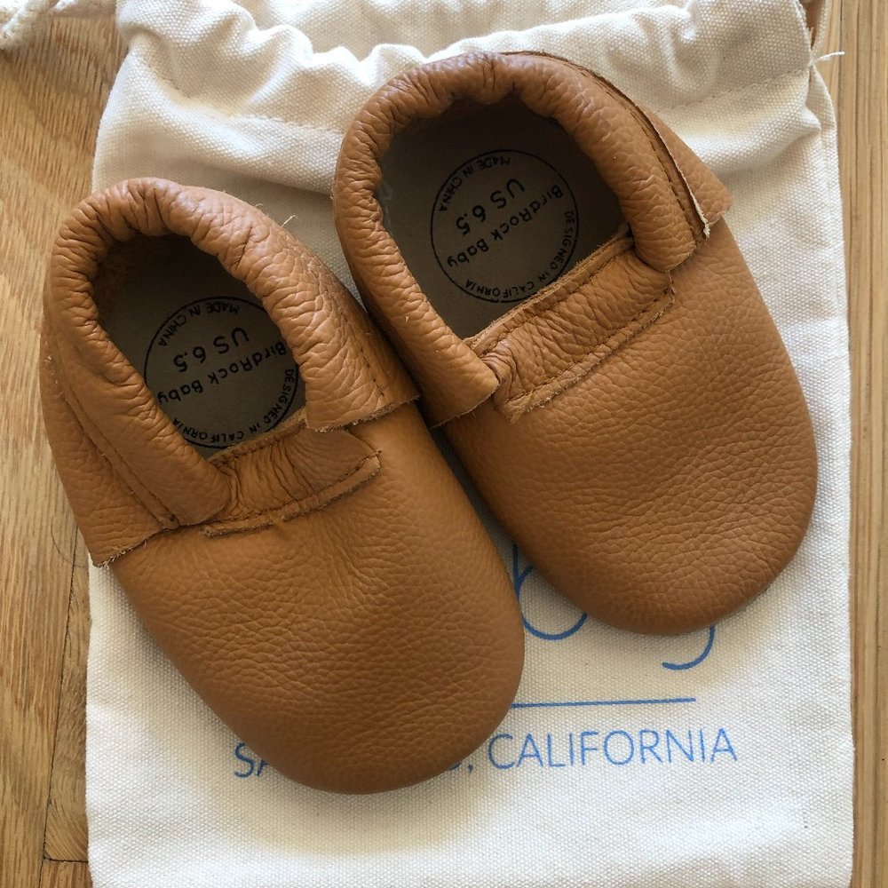 Bird Rock Baby Classic Brown Moccasins - Size 6.5